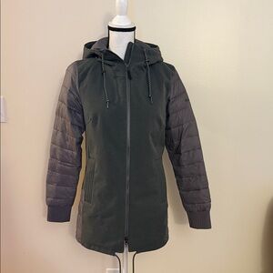 Columbia Women's Hooded Puffer Jacket - Dark Gray